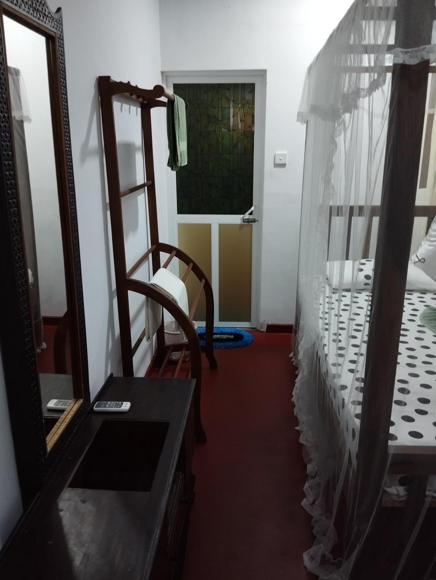 Mirissa White House Hotel Bagian luar foto