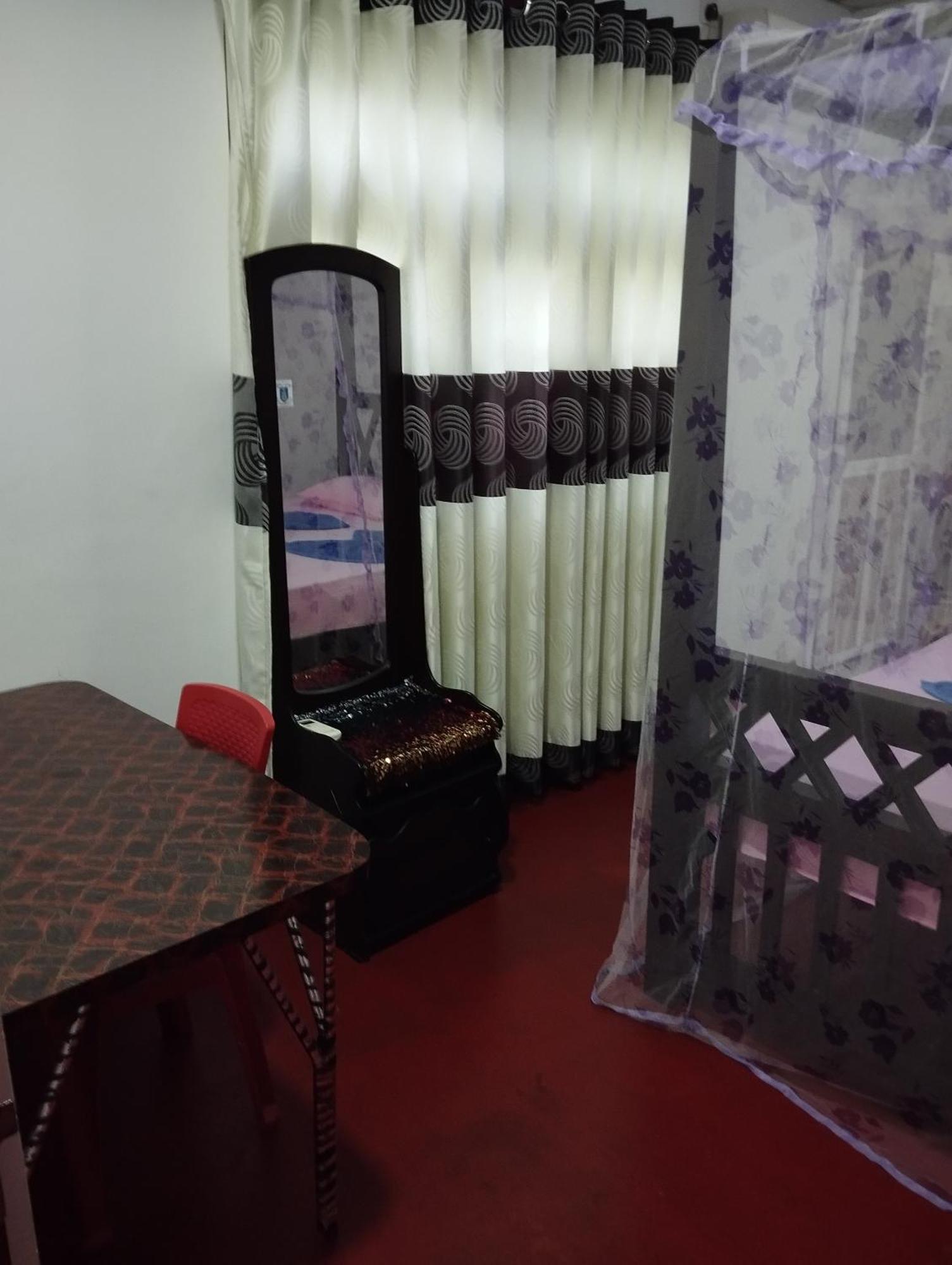 Mirissa White House Hotel Bagian luar foto